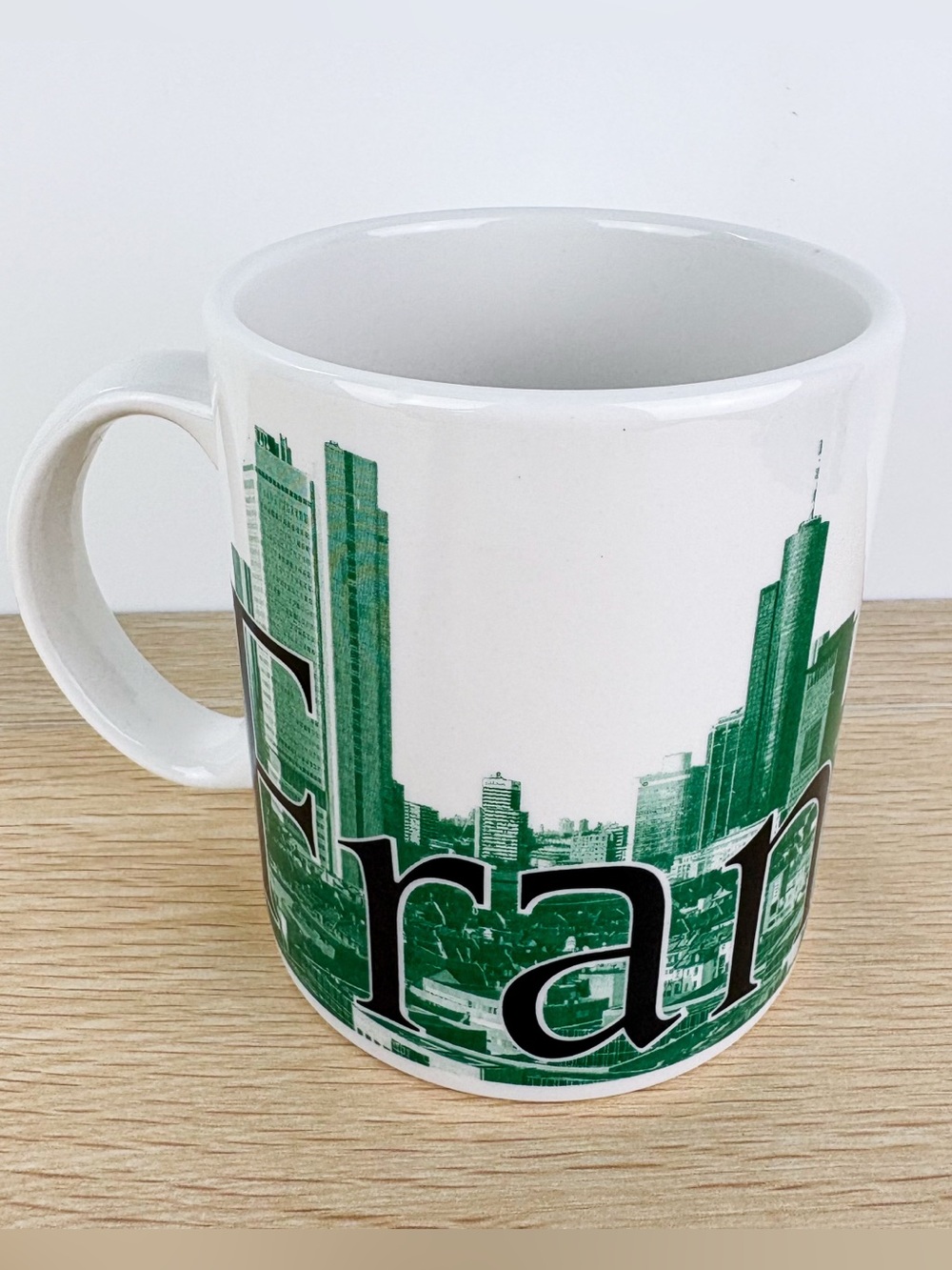 Starbucks Frankfurt 2002 City Mug Collector Series Mug Germany Vintage NEW 16oz